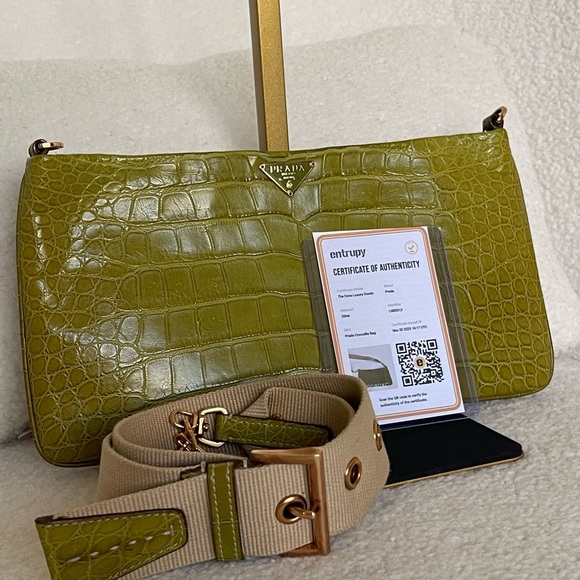PRADA Olive Green Crocodile Embossed Leather Clutch/shoulder bag - Picture 2 of 9